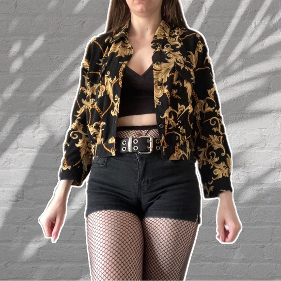 NEW VERSACE STYLE BUTTON UP TOP WITH POCKETS - Picture 5 of 13